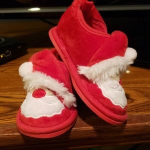Toddler Santa sleepy slippers